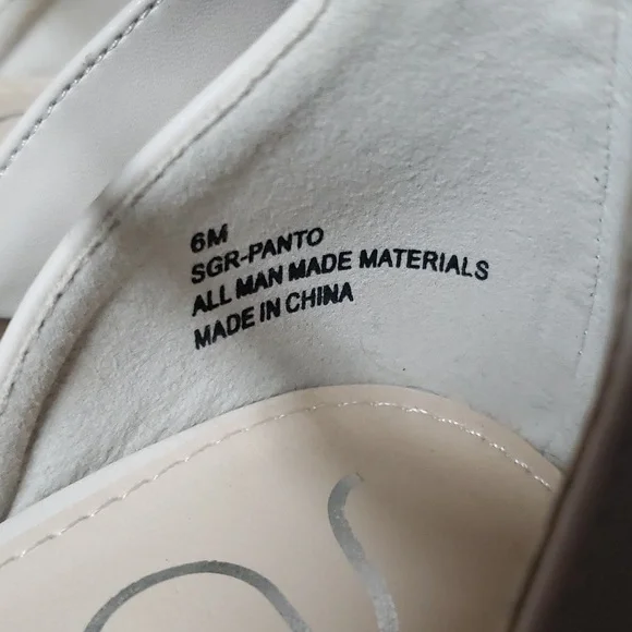 Sugar- ivory rhinestone flats. Women's size 6 - Picture 5 of 5